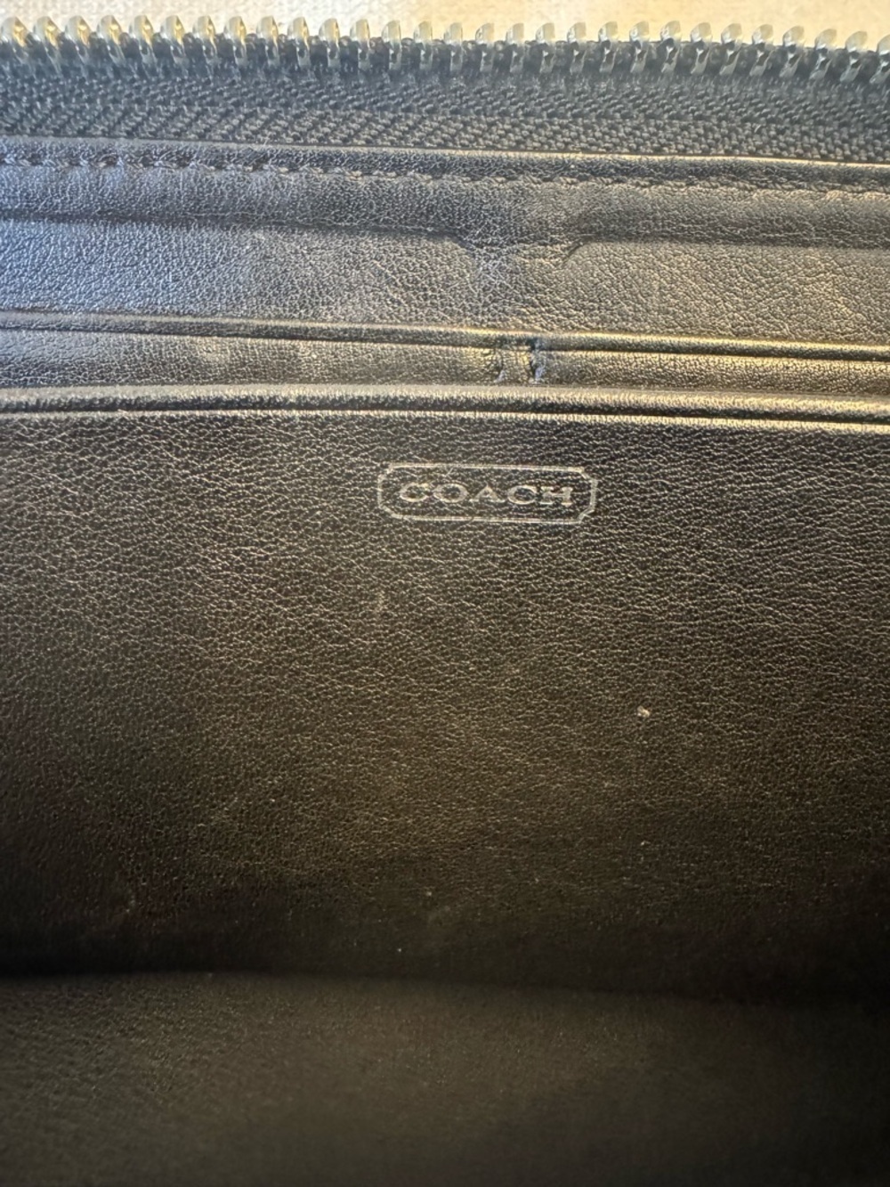 Vintage! Coach Chelsea Black Leather Zip Around Accordion Wallet - Picture 10 of 13